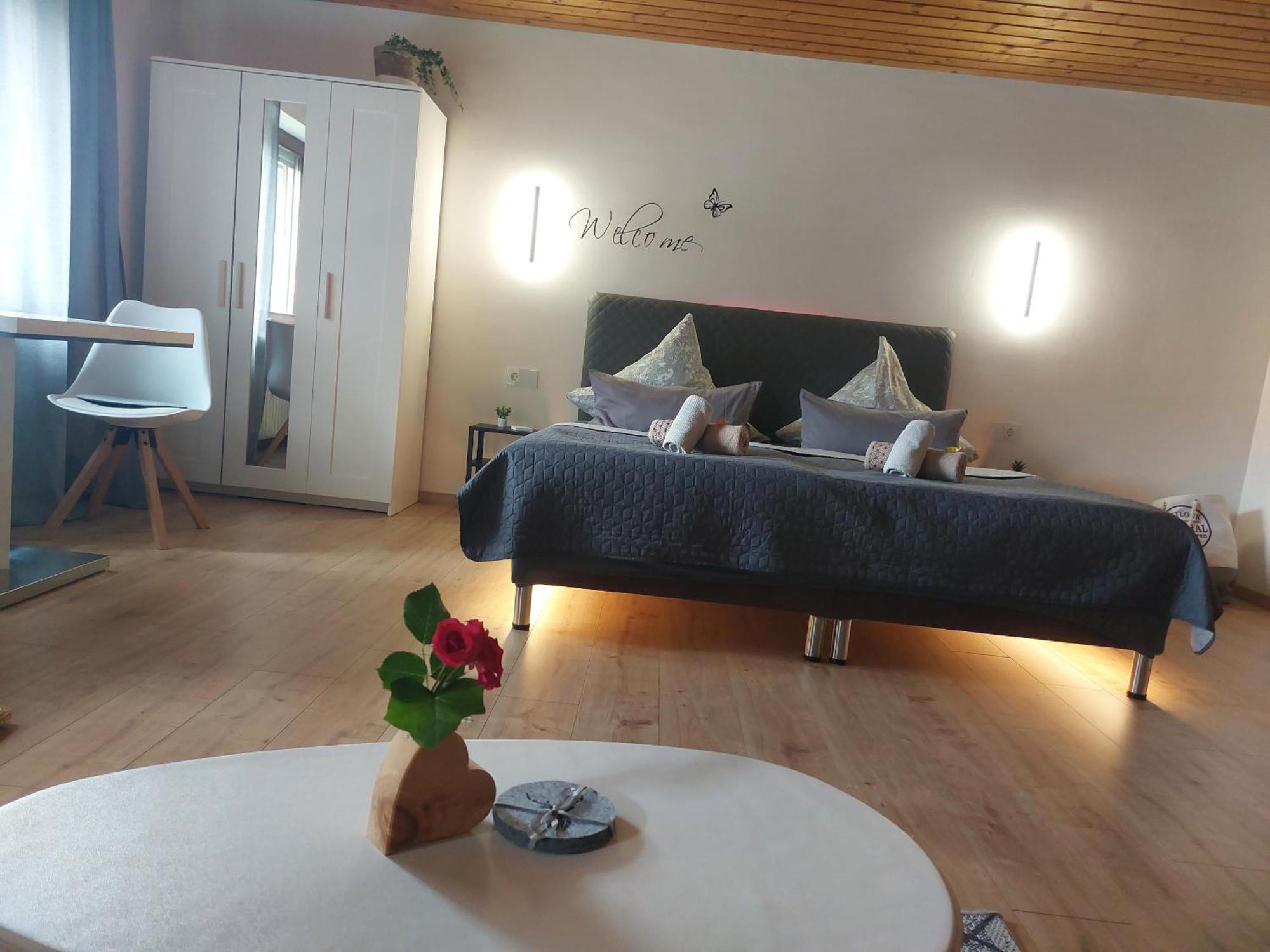 Gaestehaus Gomilar プフロンテン エクステリア 写真