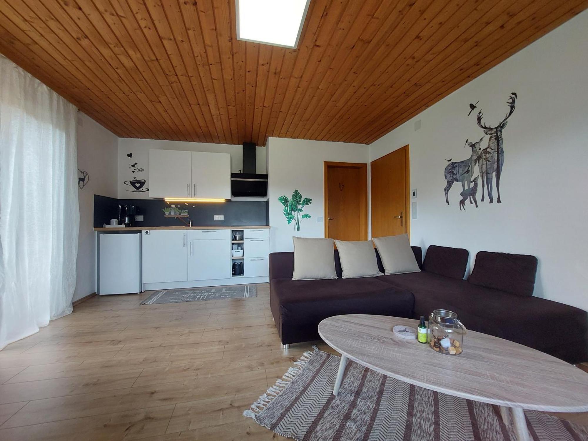 Gaestehaus Gomilar プフロンテン エクステリア 写真